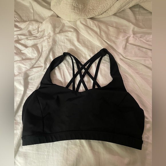 Lululemon free to be serene sports bra - Picture 1 of 3